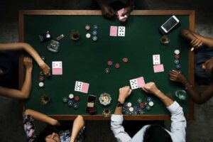 Mỗi vòng cược poker